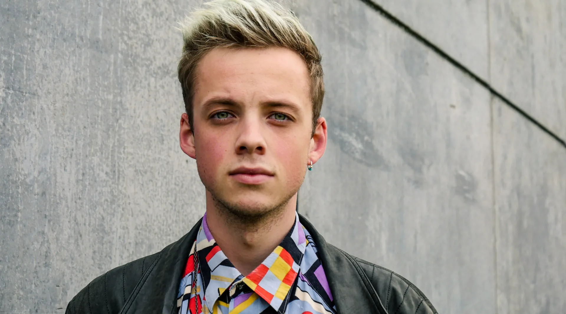 Elke dag was ik bang om uit die verdomde kast te worden getrokken - BNNVARA